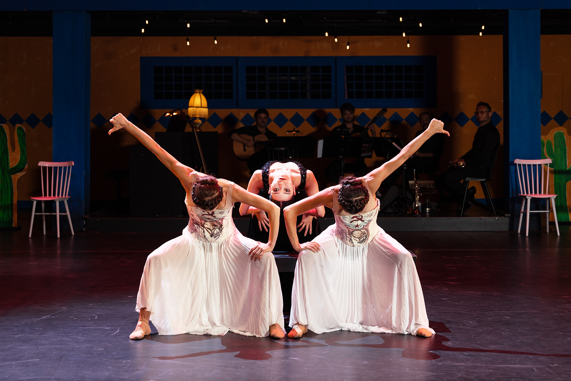 Semperoper Dresden presents dance production about Frida Kahlo