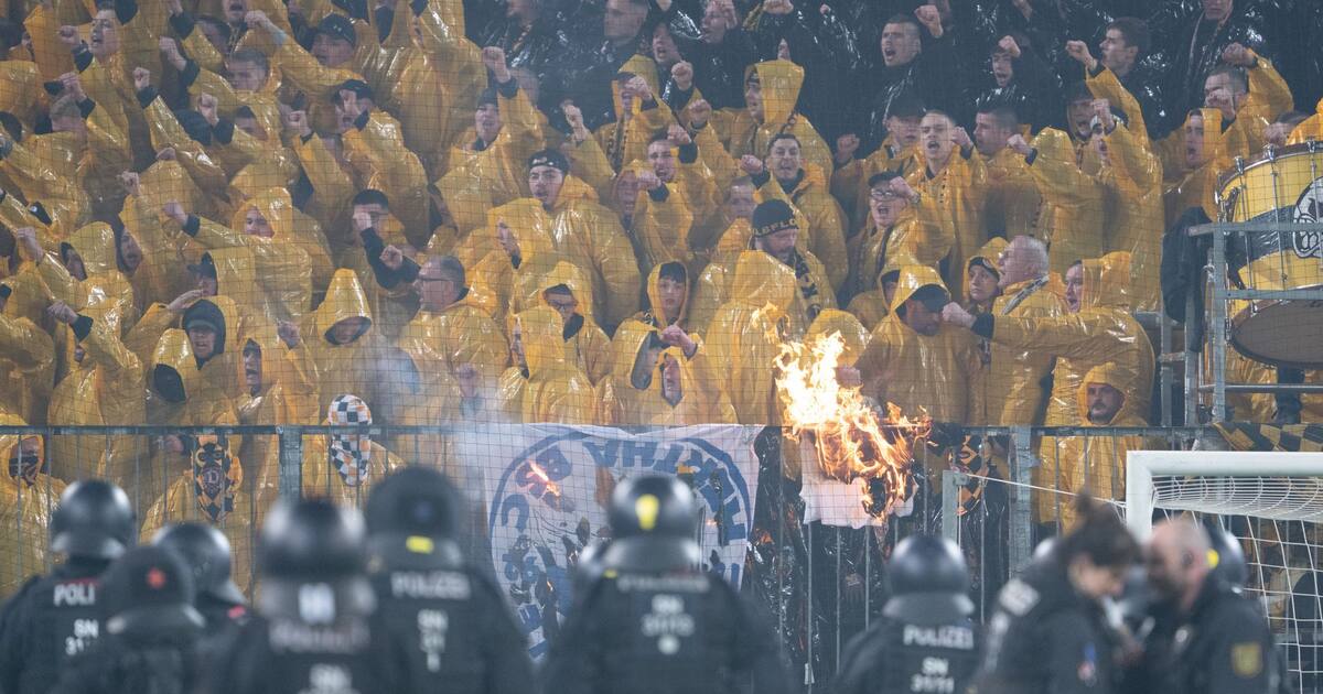 Krawalle bei Dynamo Dresden gegen Hertha: Polizei gründet ...